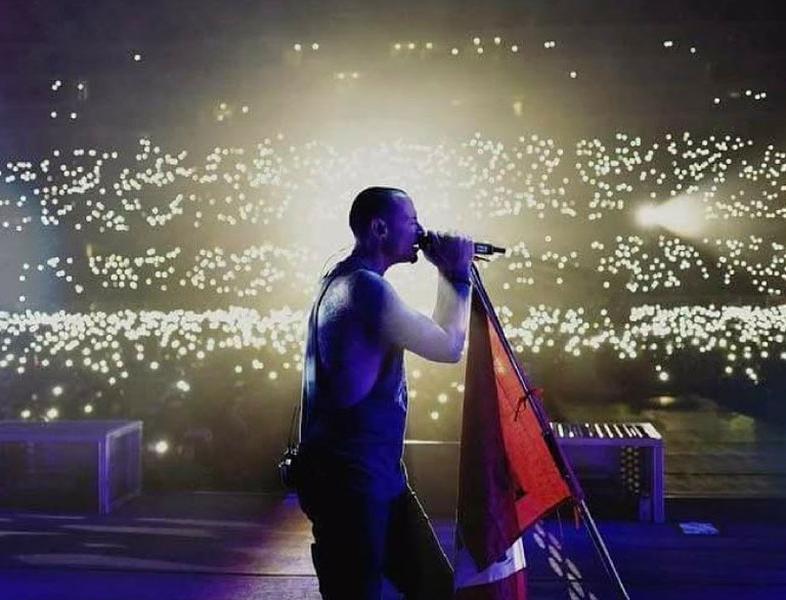 VIDEO: Linkin Park a lansat clipul piesei „One More Light”, un omagiu adus lui Chester Bennington