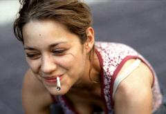 Franța declară război fumatului ... în filme