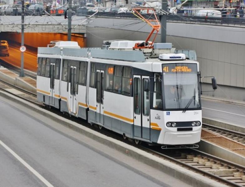 Cel mai nou tramvai românesc e în teste la Timișoara
