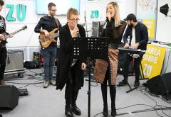 Marea Unire ZU: Alina Eremia și Crina Mardare au adus un tribut trupei Sfinx