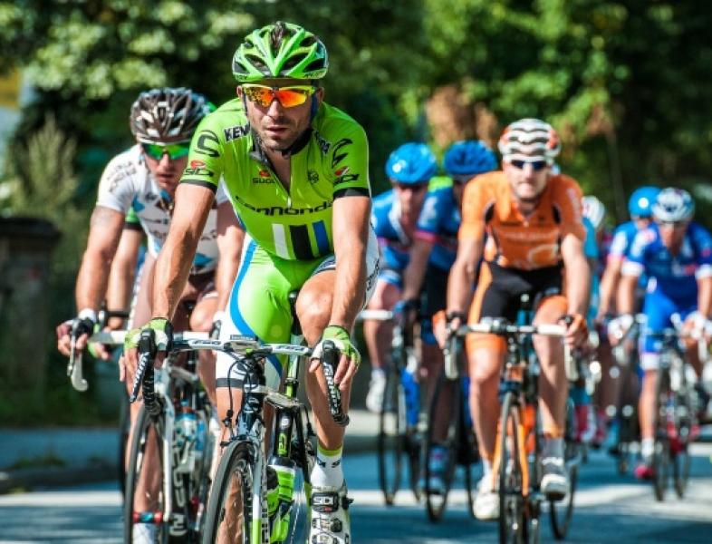 A început Turul României la ciclism