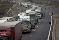 Transportatorii români amenință cu blocarea vămilor la granița cu Ungaria