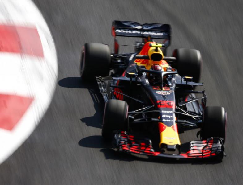 Pilotul olandez Max Verstappen alearga pentru Red Bull pana in 2023