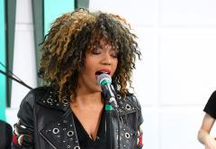 LIVE: Julie Mayaya a „adus-o" pe Tina Turner în Morning ZU 
