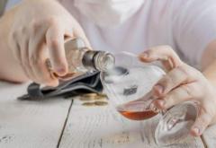 Consumul de alcool poate crește riscul de a contacta COVID-19 și poate agrava boala în cazul celor deja infectați