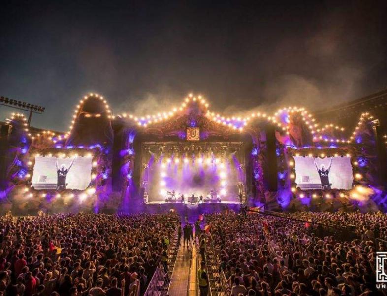 Marile festivaluri din România se amână pentru 2021 