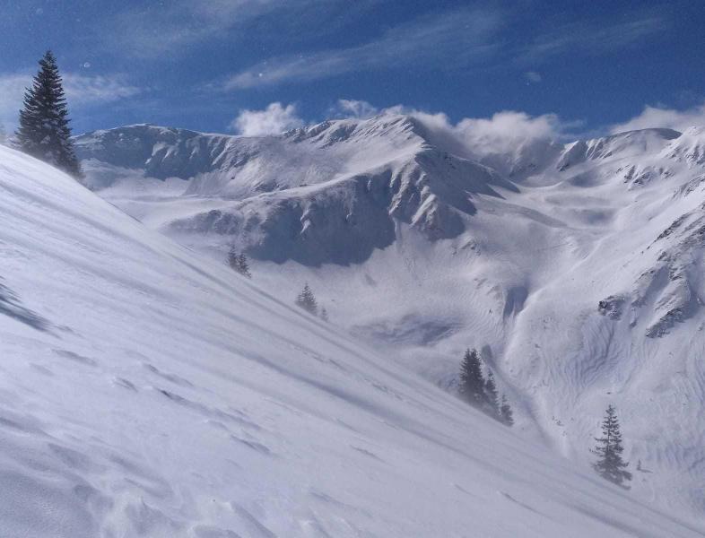 Pericol de avalanșă în Munții Făgărașului
