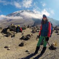 Tea Teodorescu, de la știrile Radio ZU până în Vârful lui Kilimanjaro
