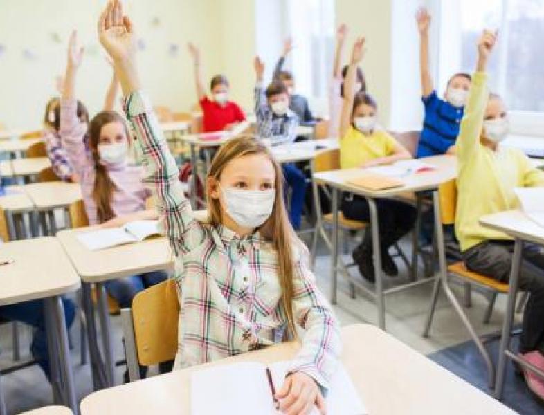 Reguli noi pentru școli în contextul pandemiei