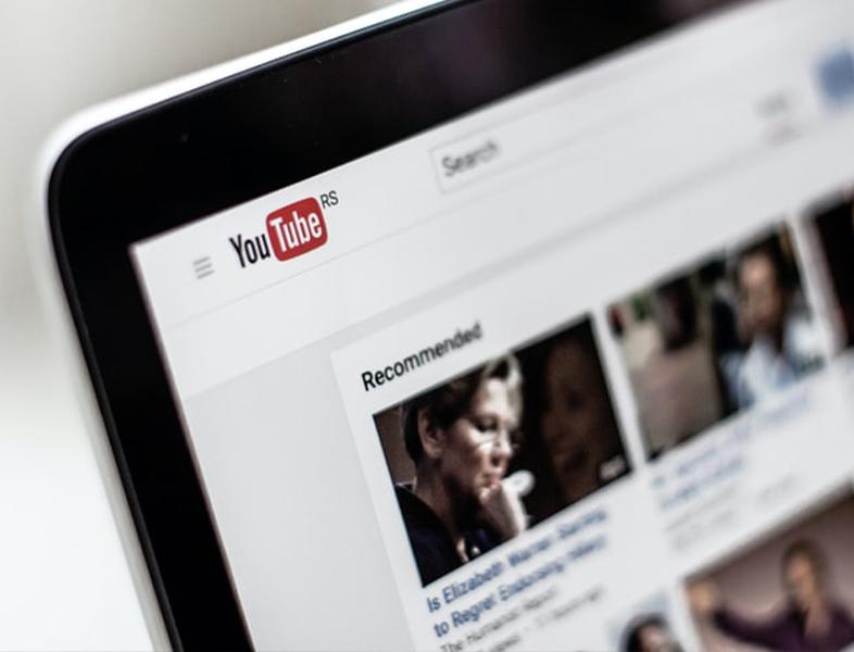  Schimbări pe YouTube: Ce se întâmplă cu butonul de dislike