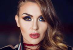 Hitul care trezește România: Oana Radu – „Când am o zi grea”