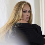 Adele lansează videoclipul piesei „Oh My God”. Ce semnificații are
