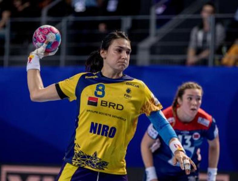 Cristina Neagu revine la Naționala de handbal feminin