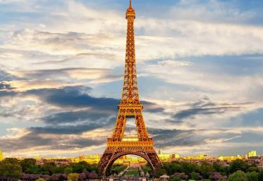 Turnul Eiffel e plin de rugină și are nevoie de reparații majore