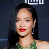 Rihanna lansează un nou single, după 6 ani de pauză. Când apare „Lift Me Up”