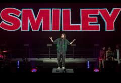 Smiley este locul 1 în Topul celor mai difuzate piese la radio și este singurul artist român cu 8 piese în Top 100