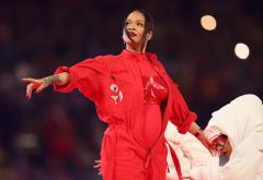 VIDEO | Rihanna e însărcinată din nou și a făcut anunțul la cel mai tare show, Super Bowl