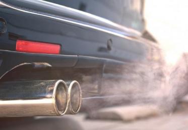 Consiliul Uniunii Europene a aprobat definitiv proiectul privind interzicerea motoarelor pe benzină, motorină şi hibride începând din 2035