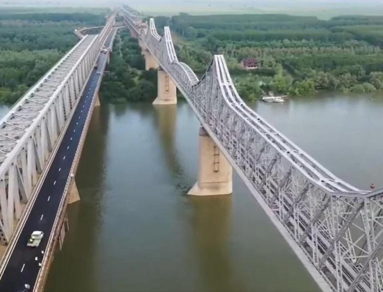 Fără obstacole spre mare, pe podul de la Cernavodă