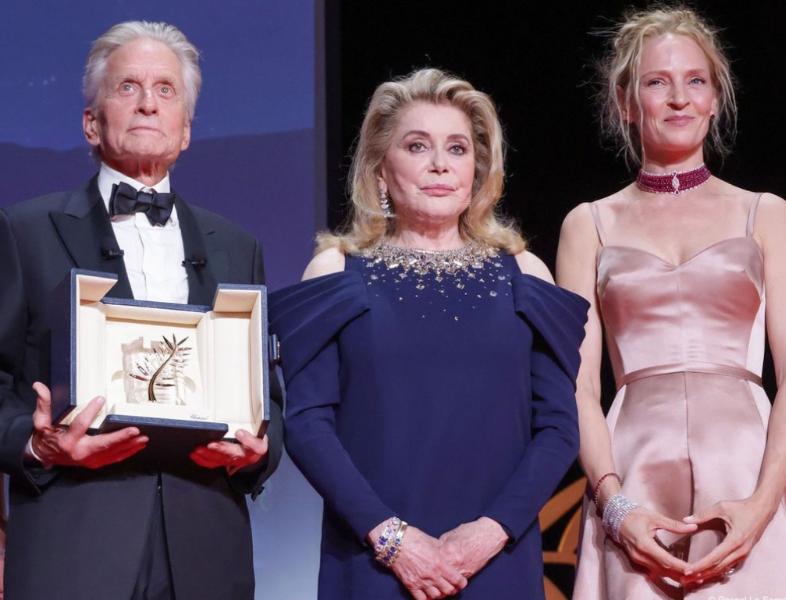 Cannes 2023: Festivalul a fost deschis de Catherine Deneuve și Michael Douglas. 21 de filme concurează pentru premiul Palme d´Or