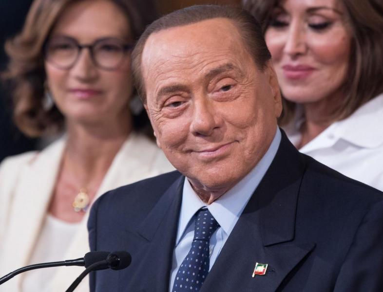 Era Berlusconi s-a încheiat astăzi 