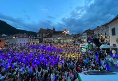 RADIOAVENTURA2023: Party cu Muzica Aia în Piața Sfatului din Brașov. Echipa ZU a făcut ANUNTZU´ anului