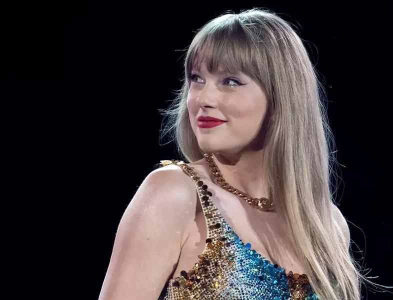 Taylor Swift devine prima artistă din istoria Spotify care a ajuns la 100 de milioane de ascultători pe lună