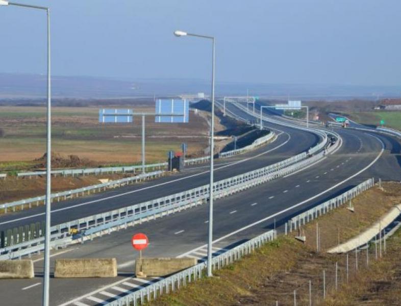 Au început lucrările la primul tunel de autostradă din România