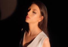 Cleopatra Stratan aduce în playlist-uri primul său single din 2024: „M-ai îndrăgostit"