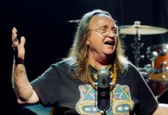 Artistul legendar, Mike Godoroja, lansează „ ANA FRUMOASĂ FATĂ”, un video art-rock