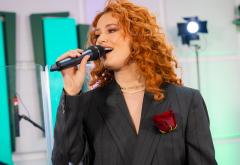 După o pauză de un an, Feli a revenit în studioul ZU cu vești bune: „Am întâlnit un om care m-a făcut să înțeleg că iubirea e așezată. Mă face să mă simt înțeleasă”