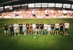 RADIOAVENTURA 2024, Ziua 5:  CABRON vine cu noi în RadioAventura! În drum spre Oradea, facem o vizită la stadionul UTA, în Arad. Stăm la povești cu oamenii faini din Salonta.