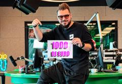 Adi Mihăilă a dat 1000 de euro unei ascultătoare la concursul „Ascult Radio ZU”