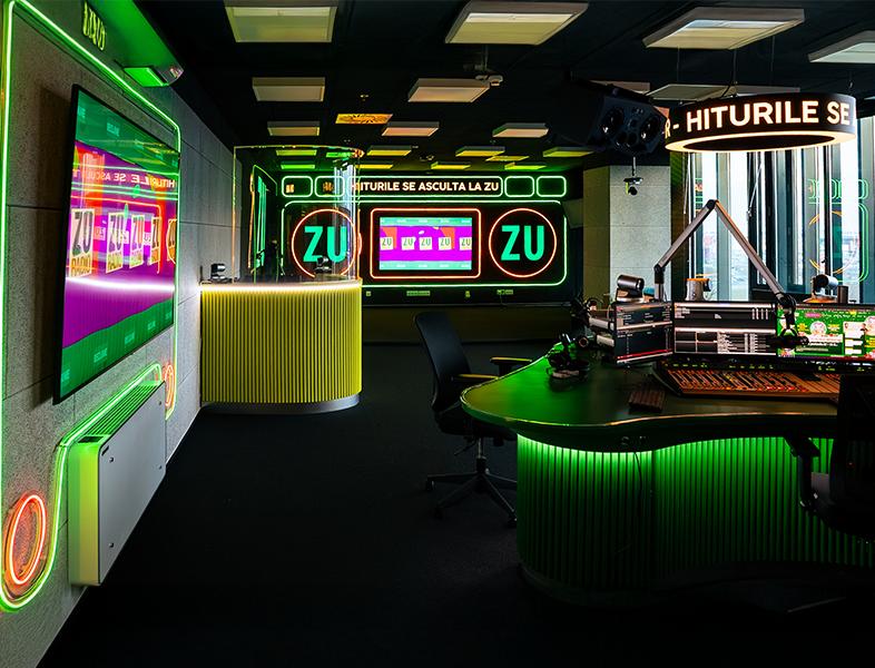 Proiectul de design interior realizat pentru Radio ZU de echipa The Insigners, câștigător la Gala RIDA