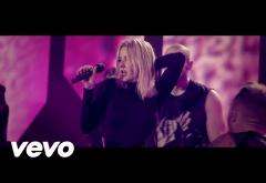 Ellie Goulding - Something In The Way You Move | VIDEOCLIP