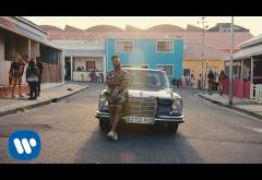Tinie Tempah - Girls Like (feat. Zara Larsson) | VIDEOCLIP