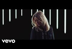 Ellie Goulding - Still Falling For You | VIDEOCLIP