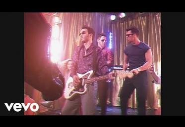 Jonas Brothers - Only Human | videoclip