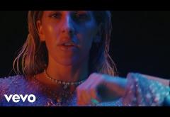 Ellie Goulding - Love I’m Given | videoclip