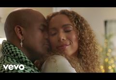 Leona Lewis ft. Ne-Yo - Kiss Me It´s Christmas | videoclip