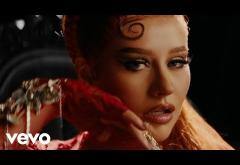 Christina Aguilera, TINI - Suéltame | videoclip