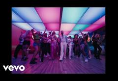 John Legend feat. Saweetie - All She Wanna Do | videoclip