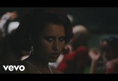 RAYE - Black Mascara | videoclip