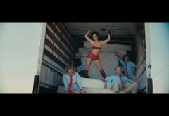 Tiësto & Charli XCX - Hot In It | videoclip