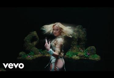 Zara Larsson - Can´t Tame Her | videoclip
