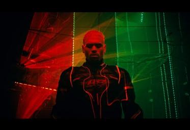 Chris Brown ft. Jack Harlow - Psychic | videoclip